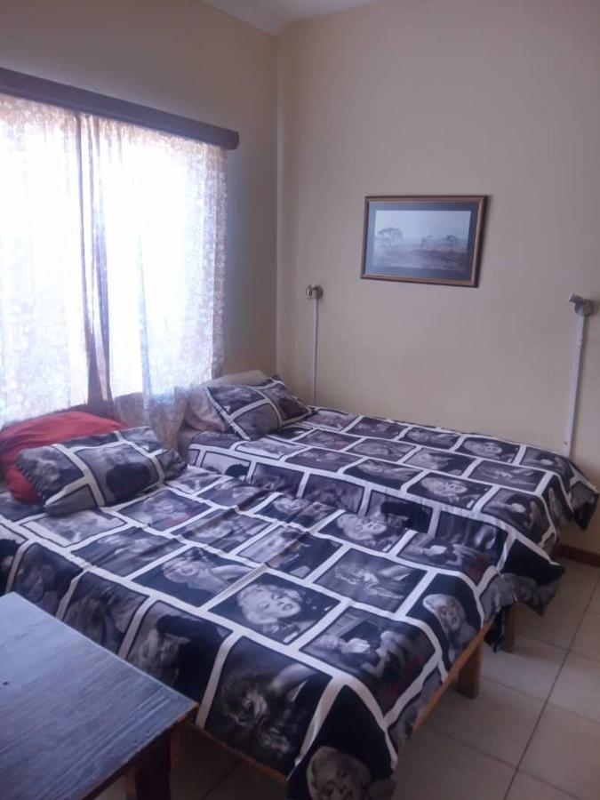 Skippers Backpackers Cc Walvis Bay Exterior photo